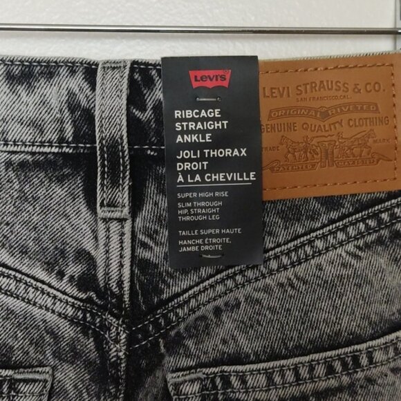 Levi's Ribcage High Rise Straight Leg Ankle Grey Wash Jeans - Picture 13 of 16